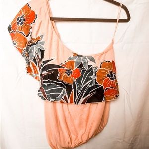 FREE PEOPLE one shoulder top🤍